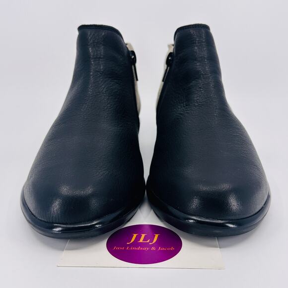 Naot Women's Helm Soft Black/Speckled Beige Comfort Ankle Booties Size 37/ 6 US - Picture 2 of 11